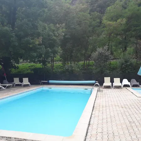 Mobil Conflent Près De Villefranche De Conflent Camping Mas De Lastourg 3 étoiles Campeggio Serdinya